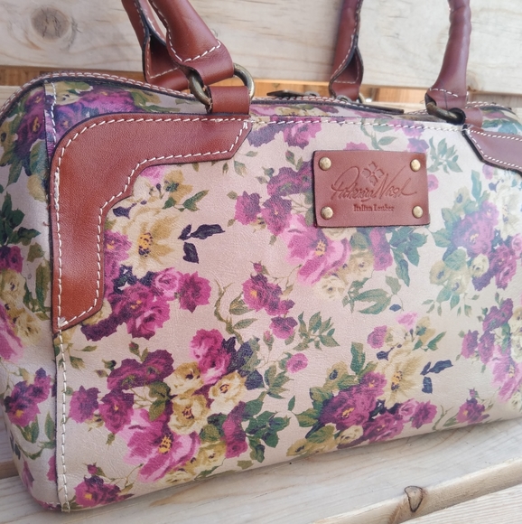 PATRICIA NASH ANTIQUE ROSE FLORAL HANDBAG NWOT - Picture 2 of 10